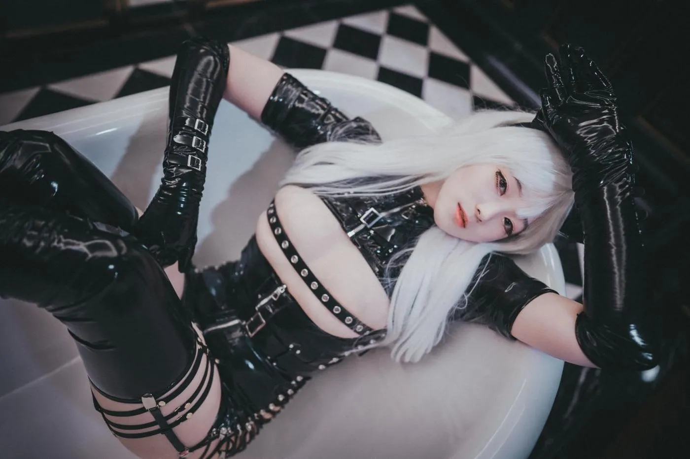 Bambi밤비 – NO.10 Poisonous Nurse [70P]插图4